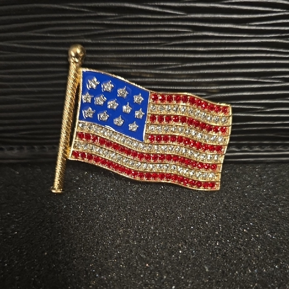 Patriotic Flag Brooch with Gold Details